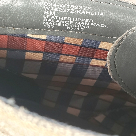 White Mountain Kahlua Gray Suede, Lace-Up, Wedge Bootie. Women's Size 8M - Picture 9 of 12